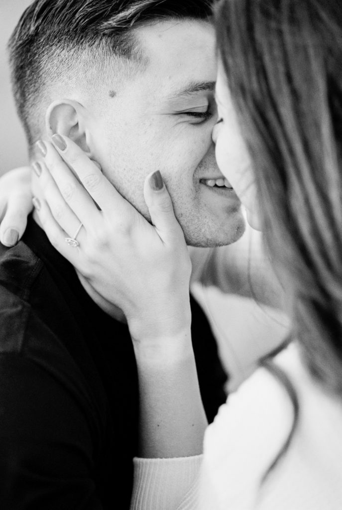 romantic kiss