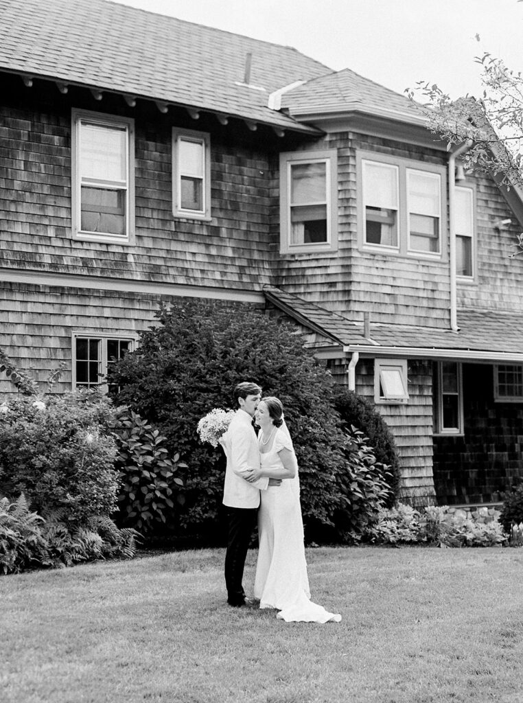 Bride and groom in black and white.